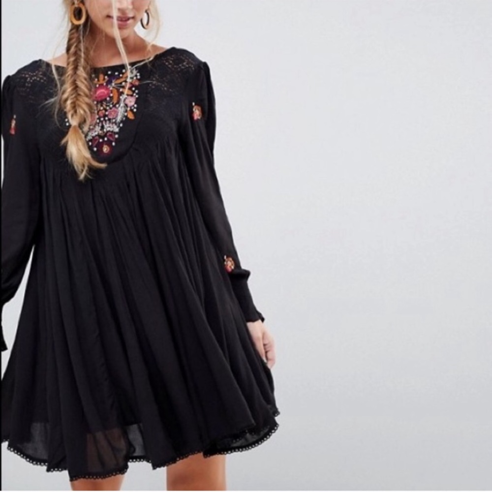 NWT FREE PEOPLE MOHAVE EMBROIDERED LONG SLEEVE OPEN BACK‎ DRESS Boho Romantic